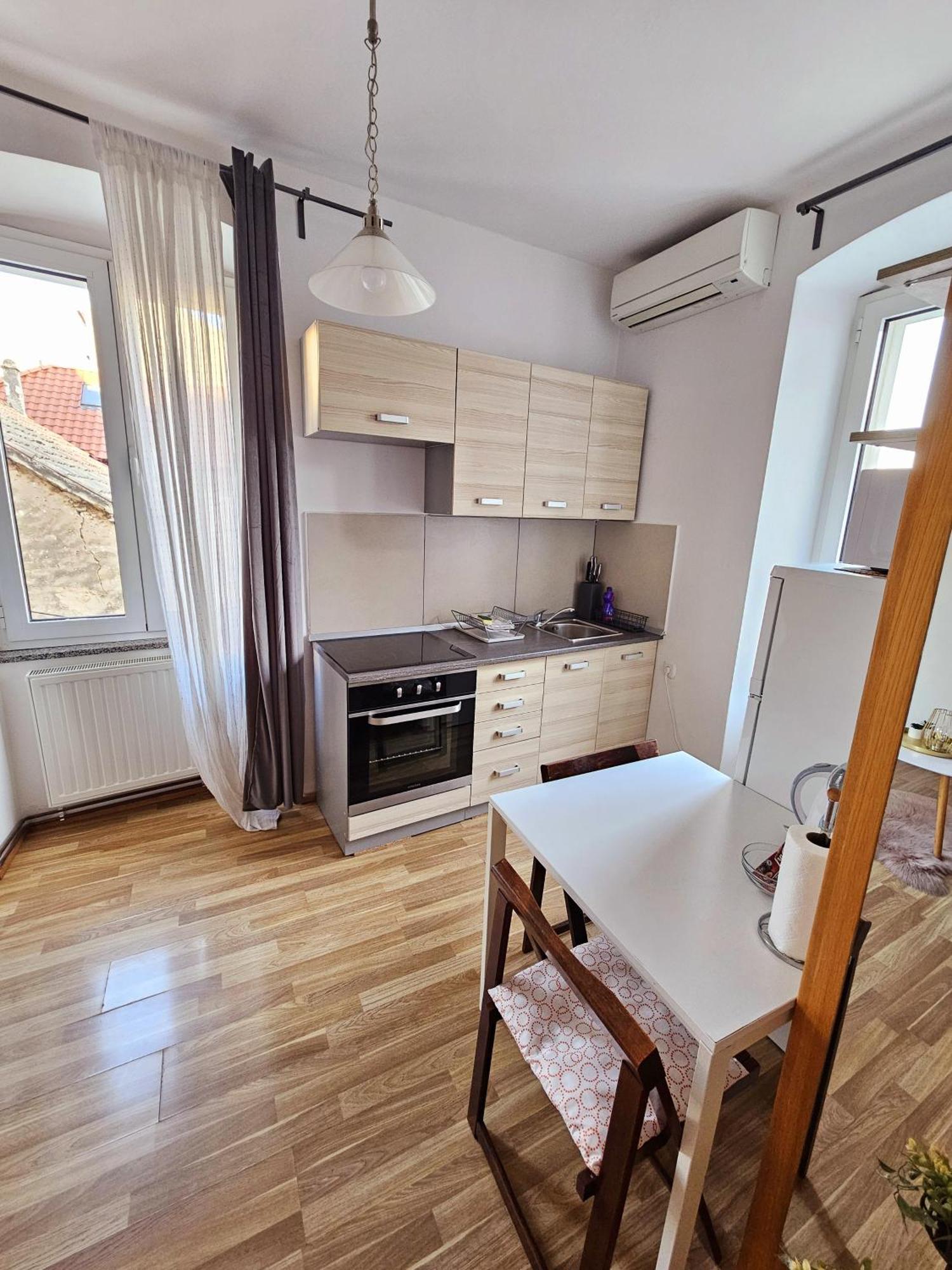 Enchanting Apartment 希贝尼克 外观 照片