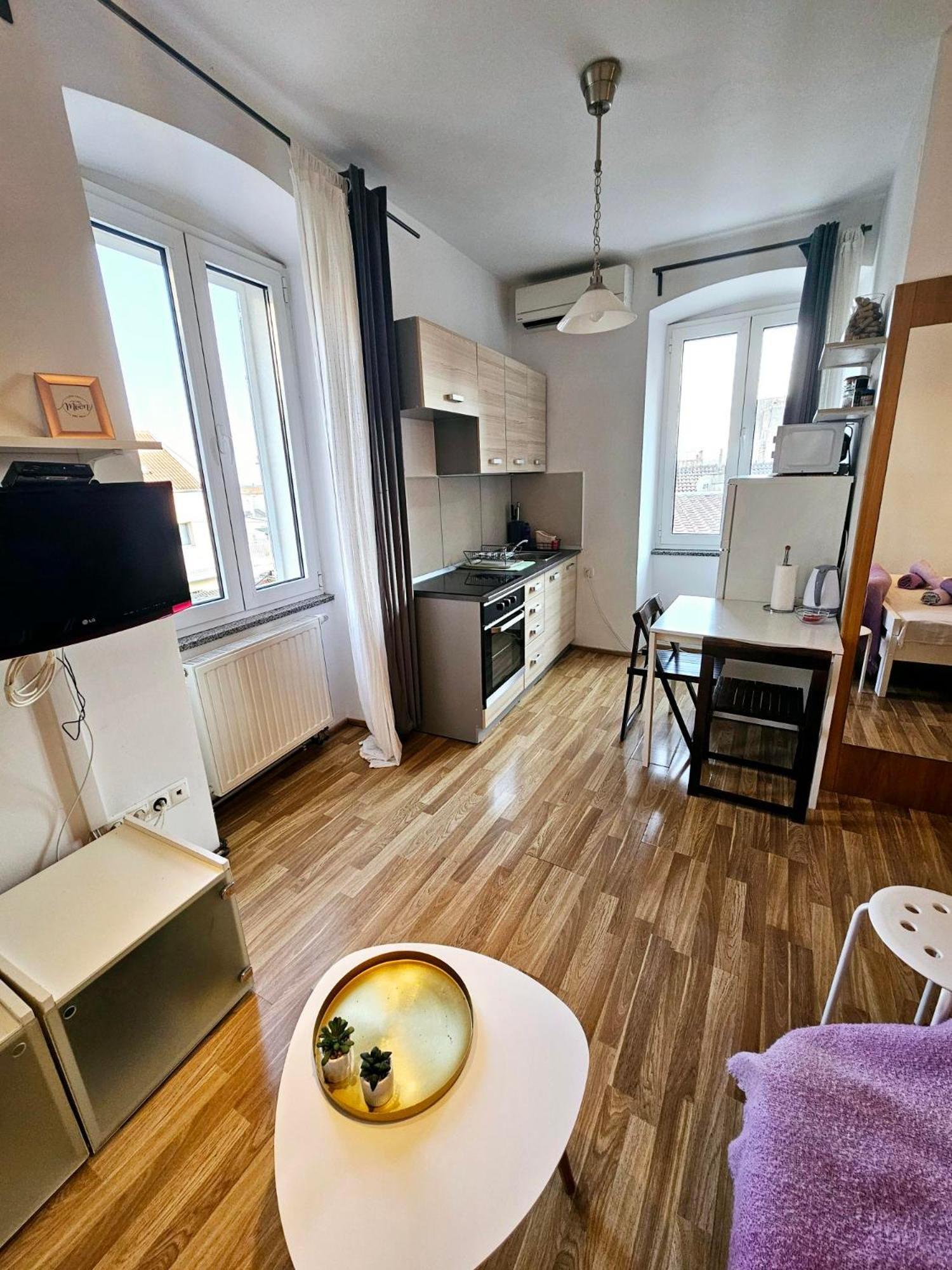 Enchanting Apartment 希贝尼克 外观 照片
