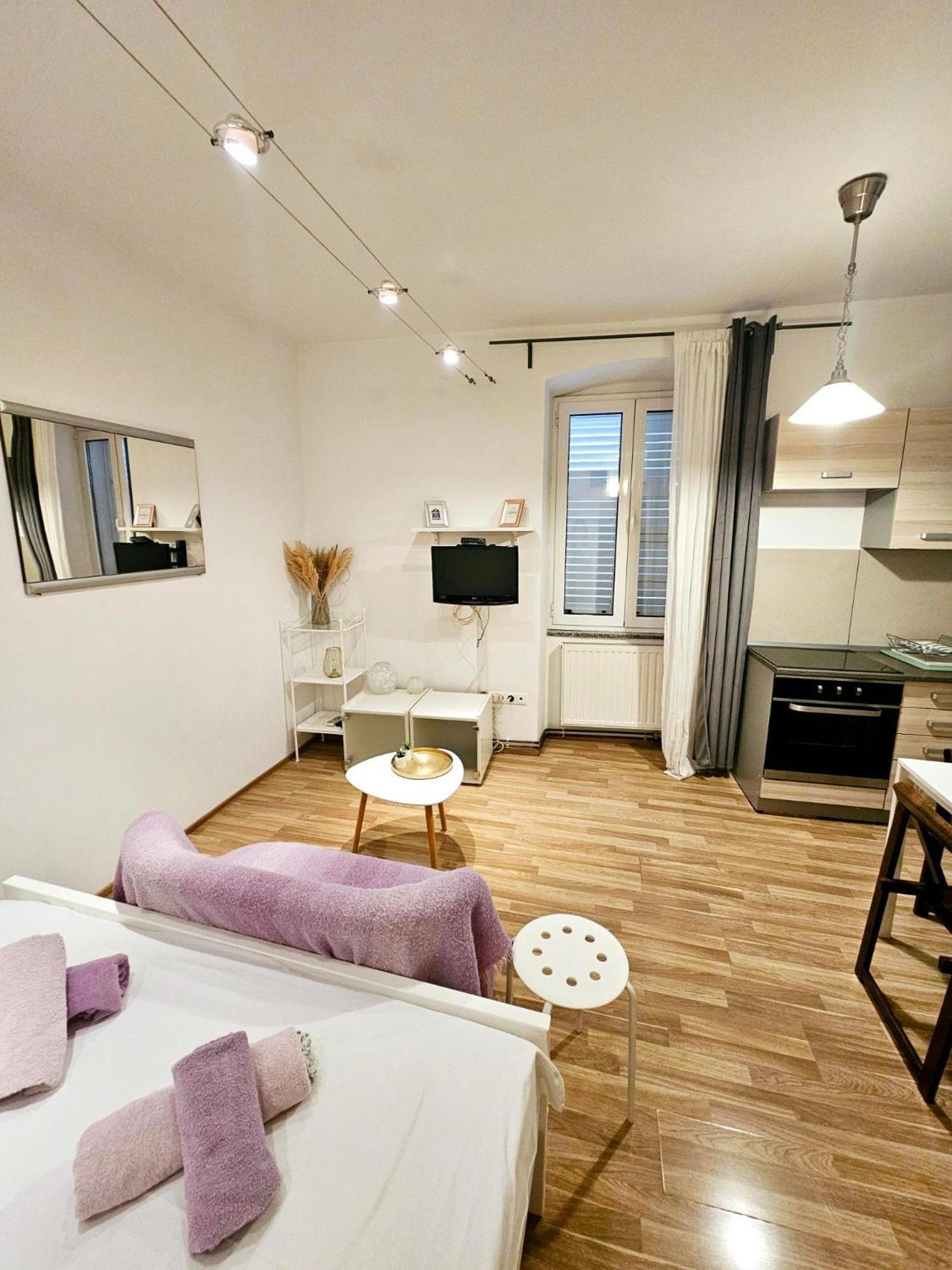 Enchanting Apartment 希贝尼克 外观 照片